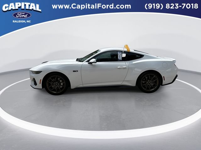Certified 2025 Ford Mustang GT Premium RWD image 5