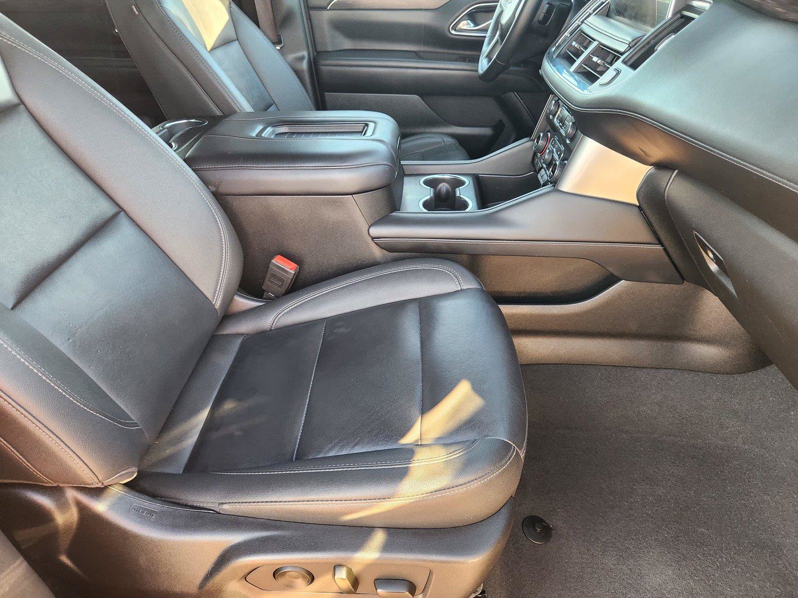 Used 2024 Chevrolet Suburban LT AWD/4WD image 11