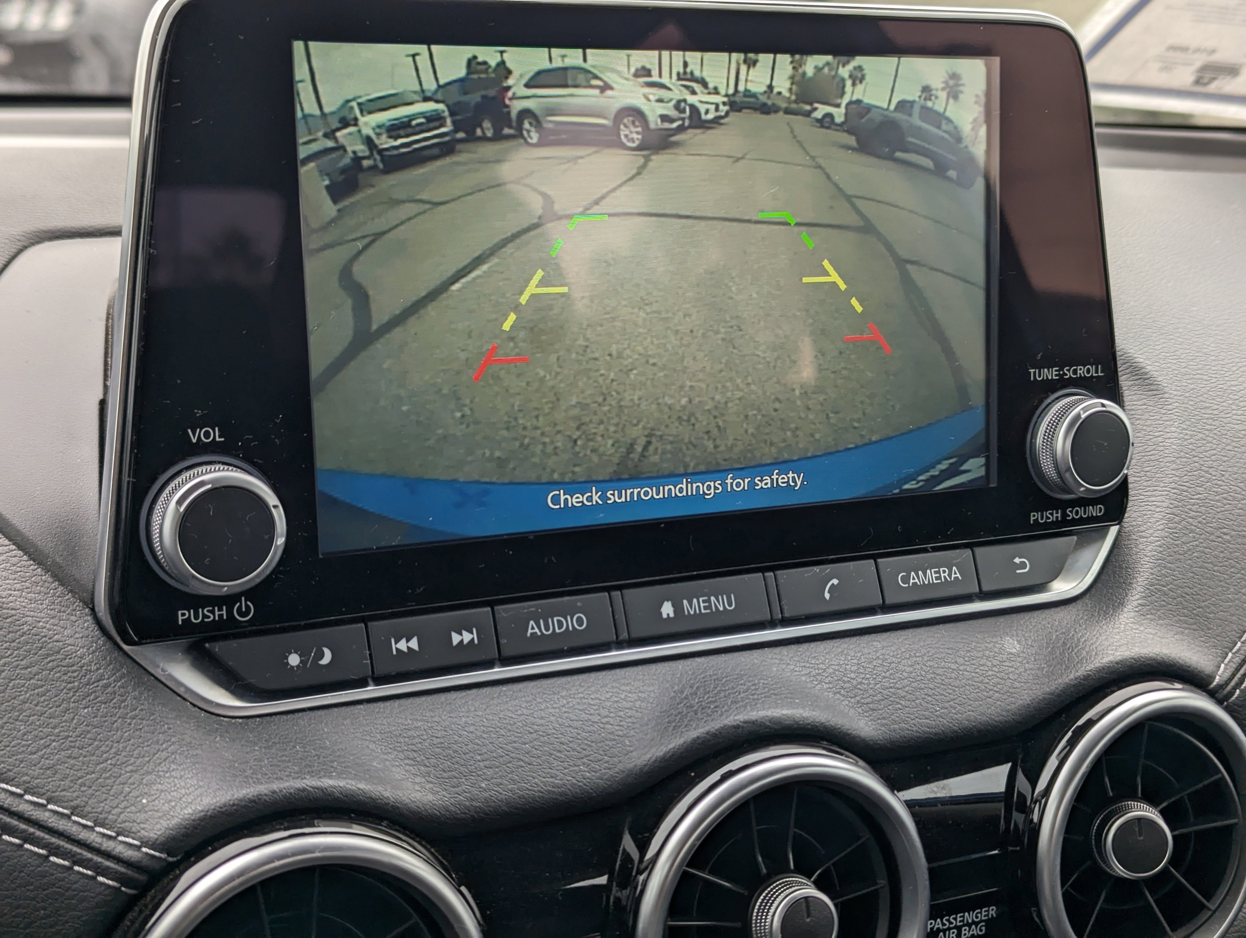 Used 2022 Nissan Sentra SV image 11