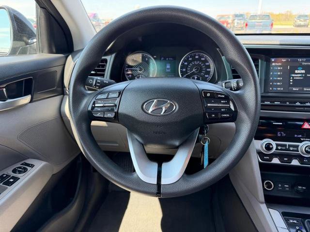 Used 2020 Hyundai Elantra SEL FWD image 10