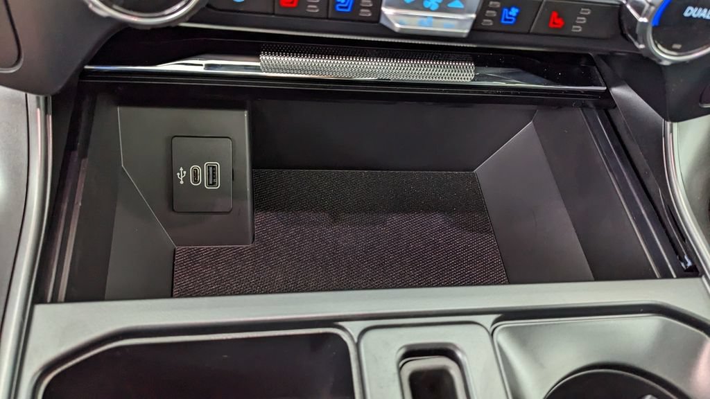 Certified 2025 Ford F150 Lariat AWD/4WD image 32