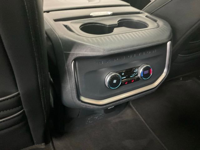 Certified 2025 Ford Expedition Max Platinum image 16