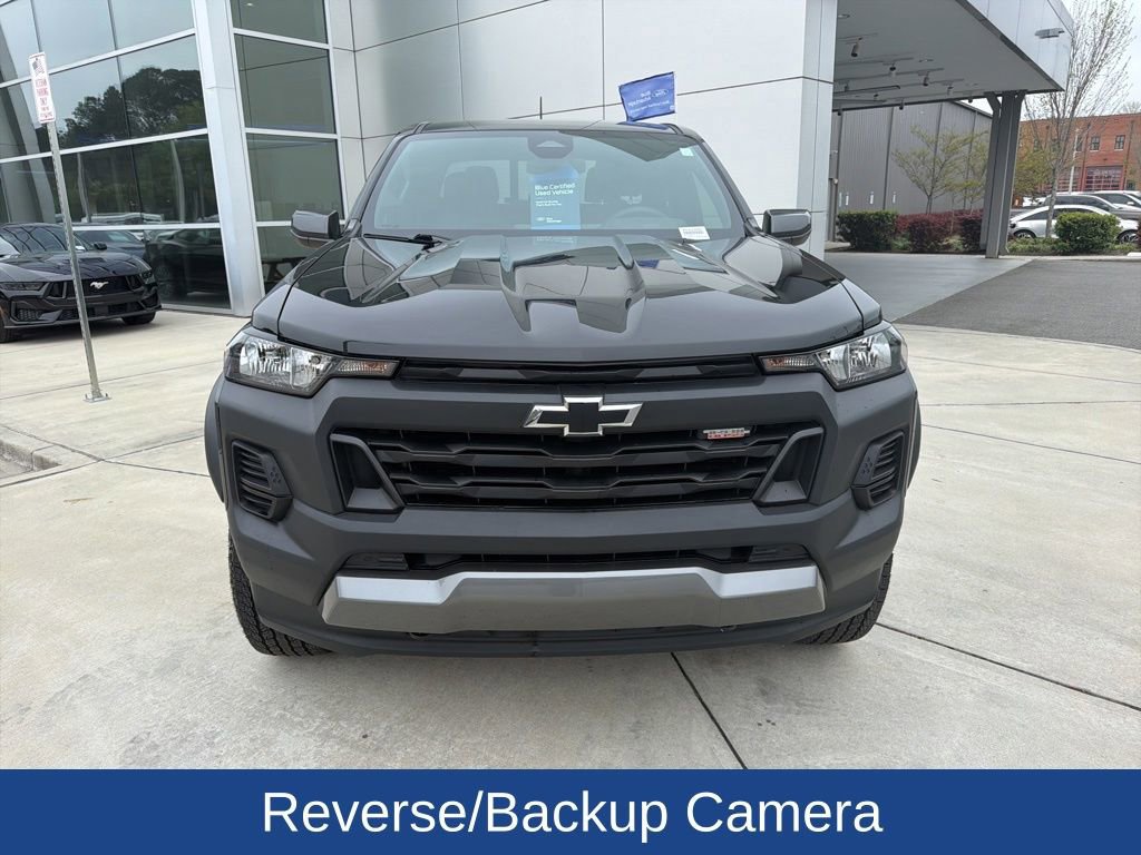 Used 2025 Chevrolet Colorado Trail Boss image 8