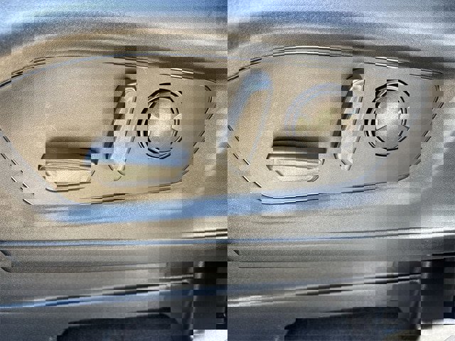 Certified 2022 Ford Explorer XLT w/ Equipment Group 202A image 4