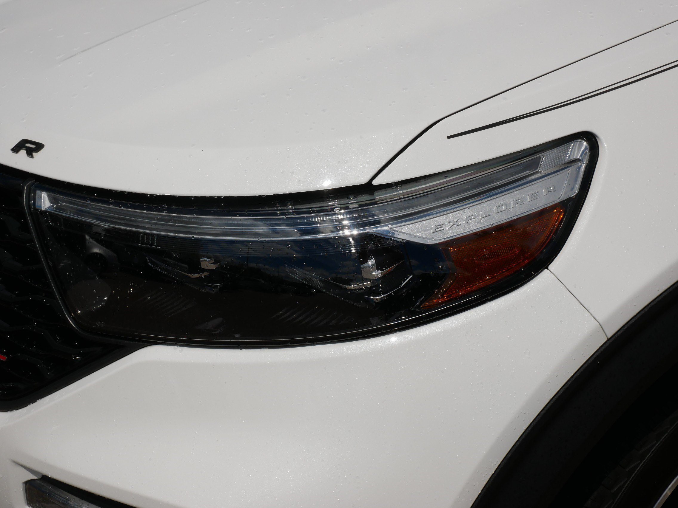 Certified 2020 Ford Explorer ST w/ Premium Technology Package AWD/4WD image 16