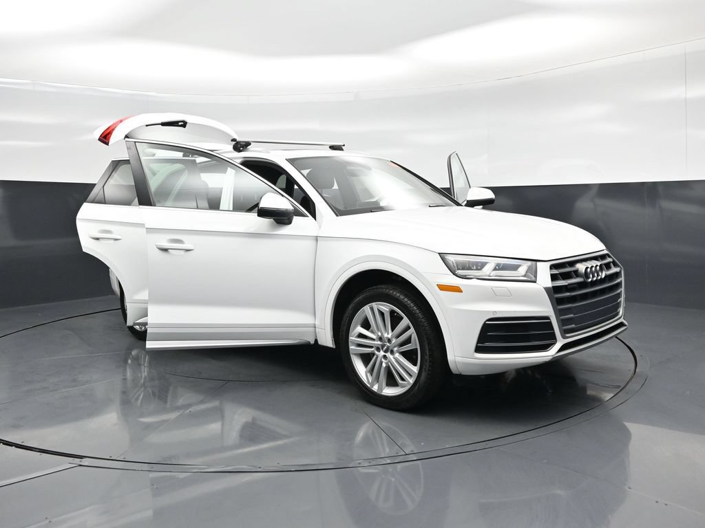 Used 2018 Audi Q5 2.0T Premium Plus w/ Premium Plus Package AWD/4WD image 30