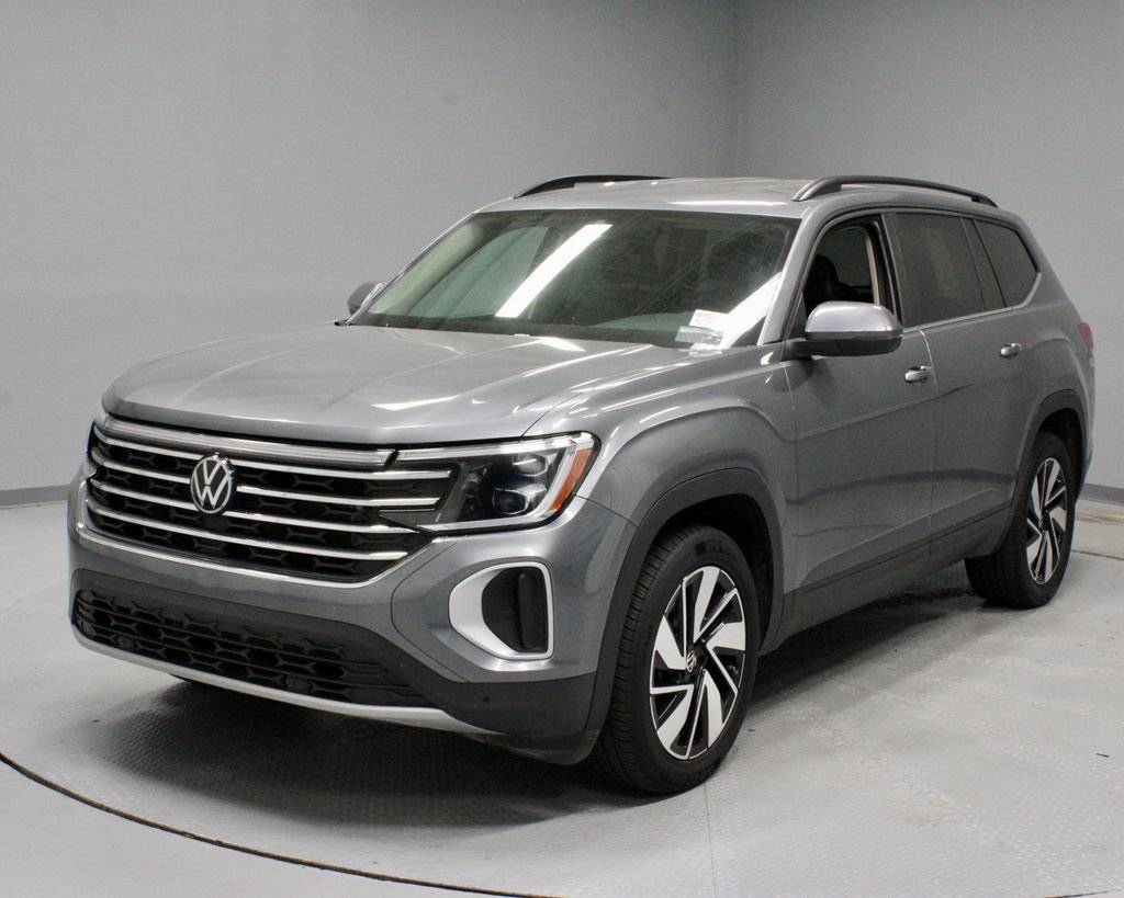 Used 2025 Volkswagen Atlas SE AWD/4WD image 7