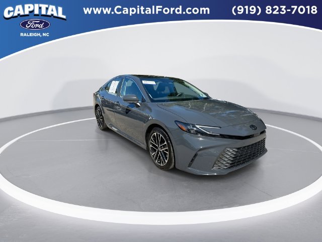 Used 2026 Toyota Camry XLE w/ Premium Plus Package FWD image 2