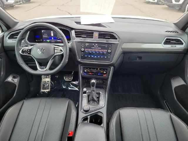 Used 2022 Volkswagen Tiguan SE R-Line AWD/4WD image 13