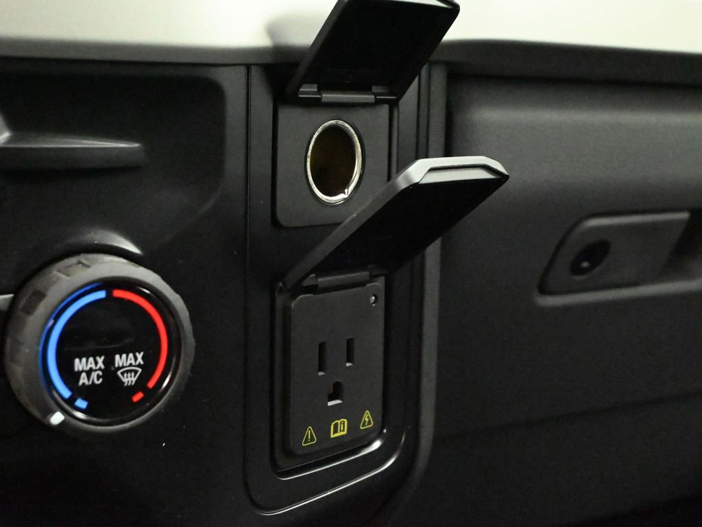 Certified 2024 Ford F250 XLT w/ FX4 Off-Road Package image 19