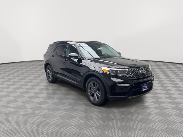 Certified 2023 Ford Explorer XLT w/ Equipment Group 202A image 37