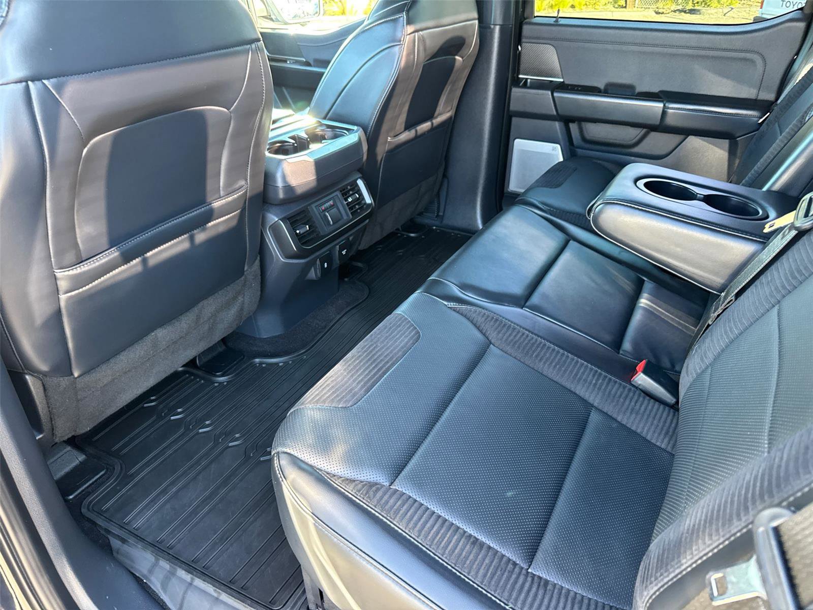 Certified 2021 Ford F150 Raptor w/ Equipment Group 801A High image 20