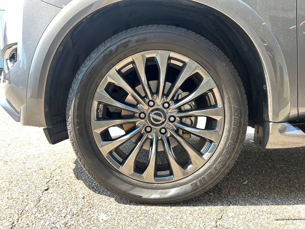 Used 2023 Nissan Armada Platinum w/ Captain's Chairs Package RWD image 7