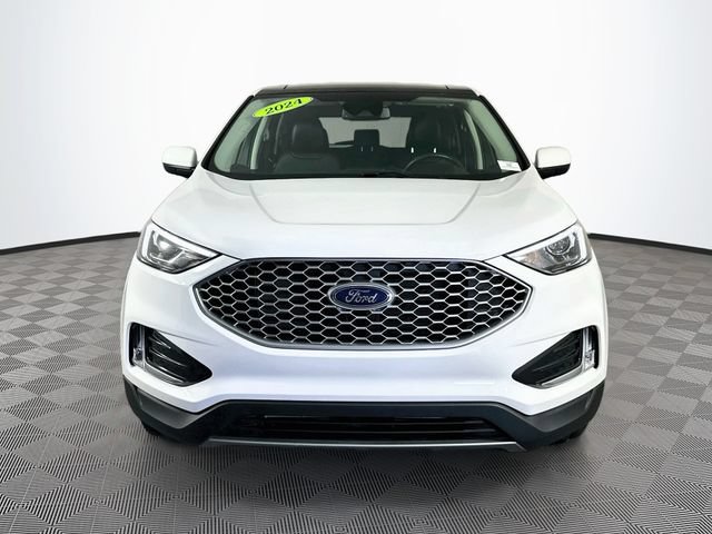 Certified 2024 Ford Edge SEL w/ Convenience Package AWD/4WD image 5