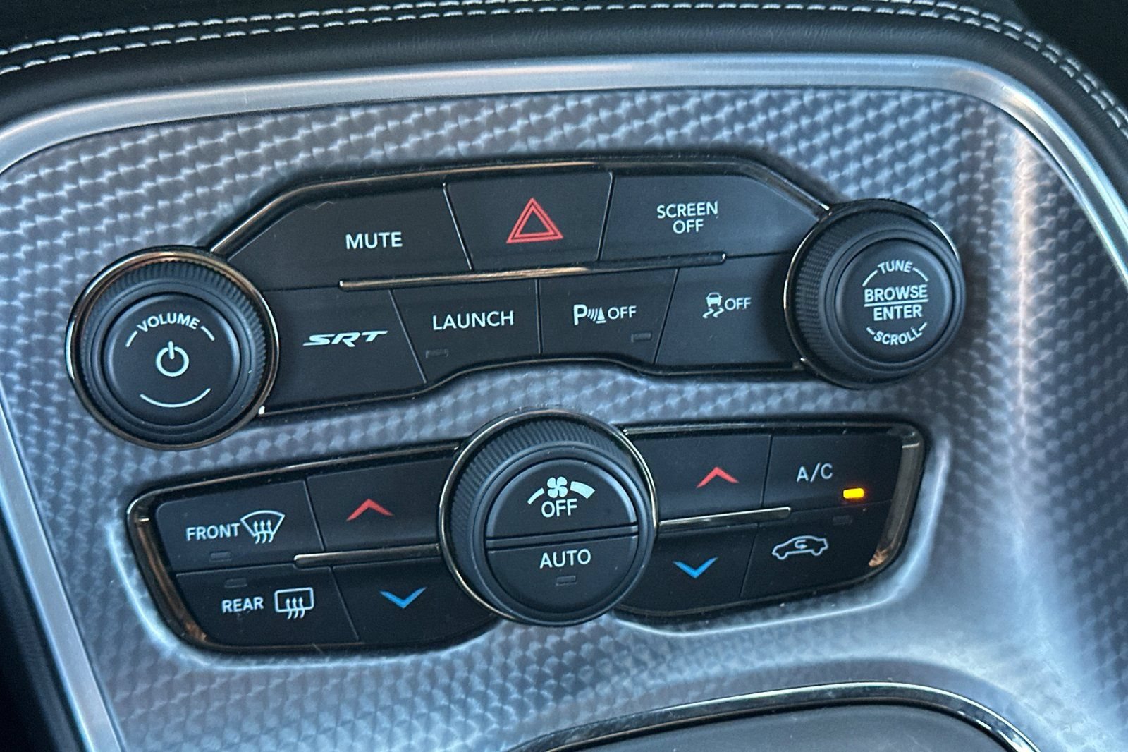 Used 2018 Dodge Challenger SRT Hellcat RWD image 27