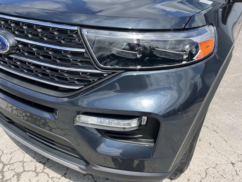 Certified 2024 Ford Explorer XLT w/ Equipment Group 202A AWD/4WD image 11