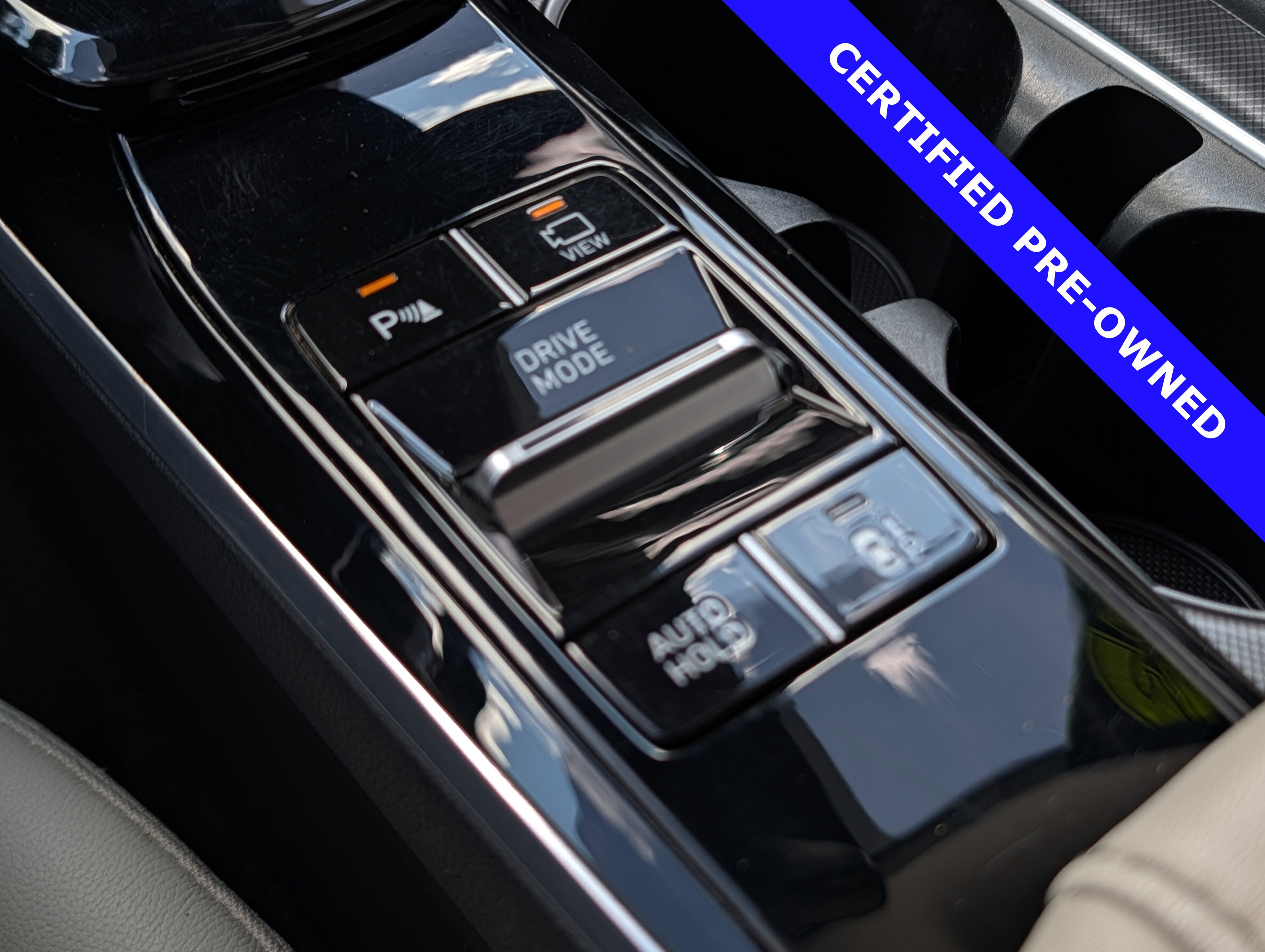 Used 2023 Hyundai Sonata Limited w/ Cargo Package FWD image 32