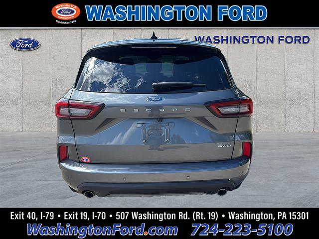 Certified 2023 Ford Escape ST-Line w/ Tech Pack #1 AWD/4WD image 3