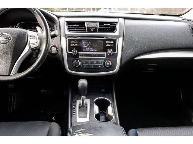 Used 2017 Nissan Altima 2.5 SR w/ Midnight Edition Package image 14