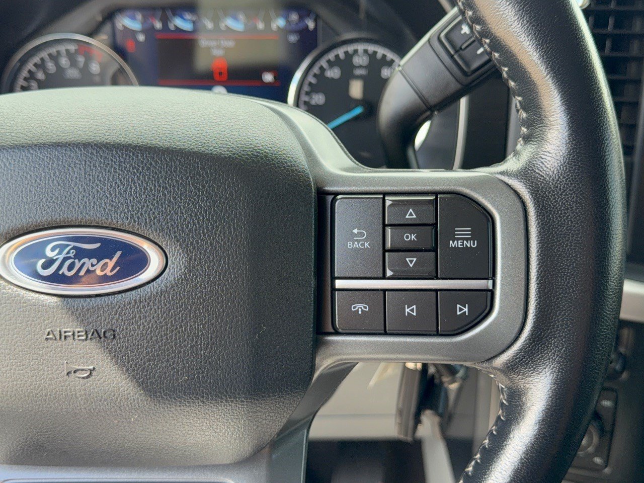Certified 2022 Ford F150 XLT w/ Equipment Group 301A Mid AWD/4WD image 19