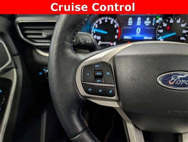 Certified 2022 Ford Explorer XLT w/ Equipment Group 202A image 18
