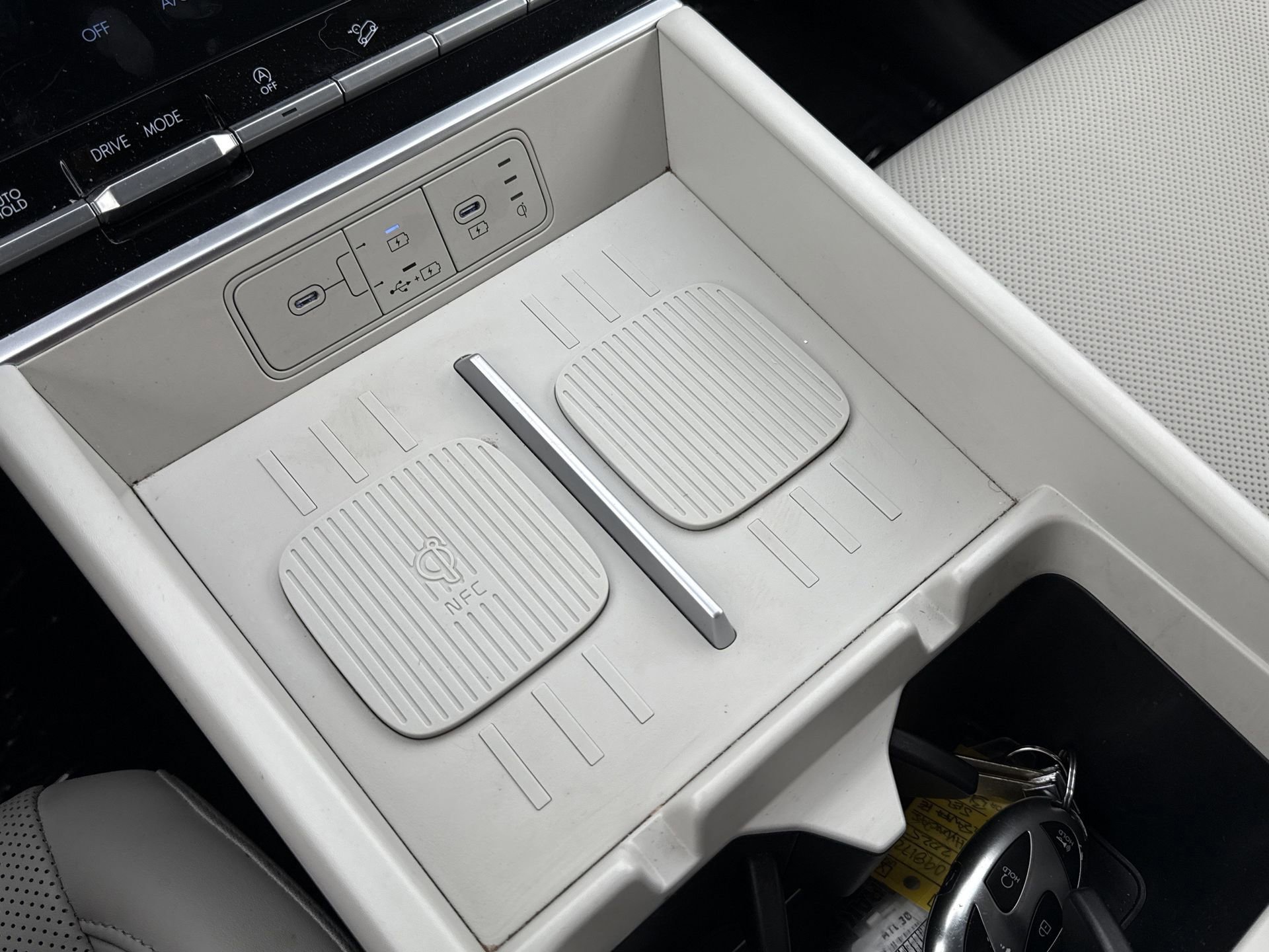 Used 2025 Hyundai Santa Fe SEL image 14