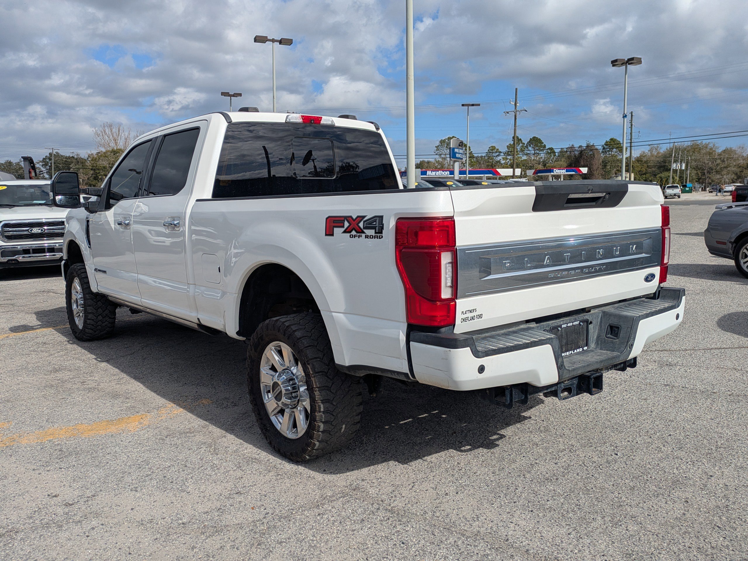 Certified 2021 Ford F250 Platinum w/ FX4 Off-Road Package image 3