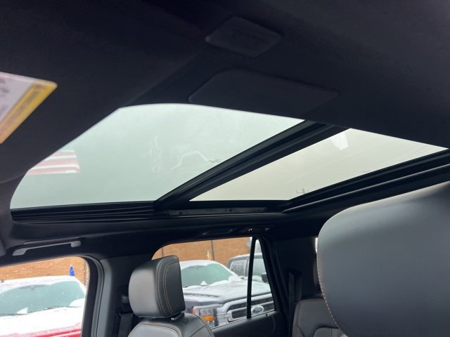 Certified 2022 Ford Expedition Platinum image 20