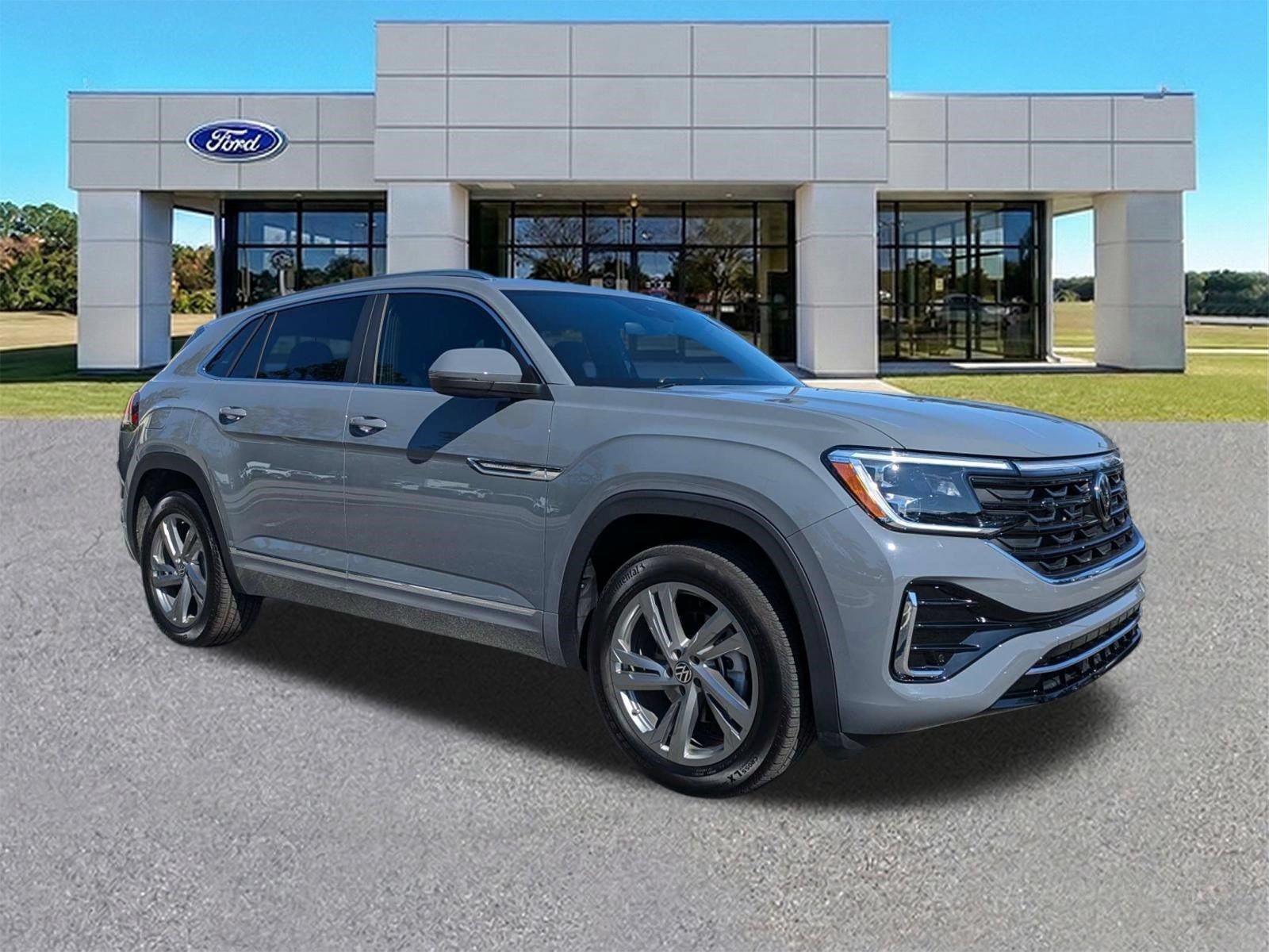 Used 2024 Volkswagen Atlas Cross Sport SEL R-Line