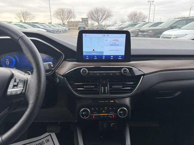 Certified 2020 Ford Escape Titanium image 16