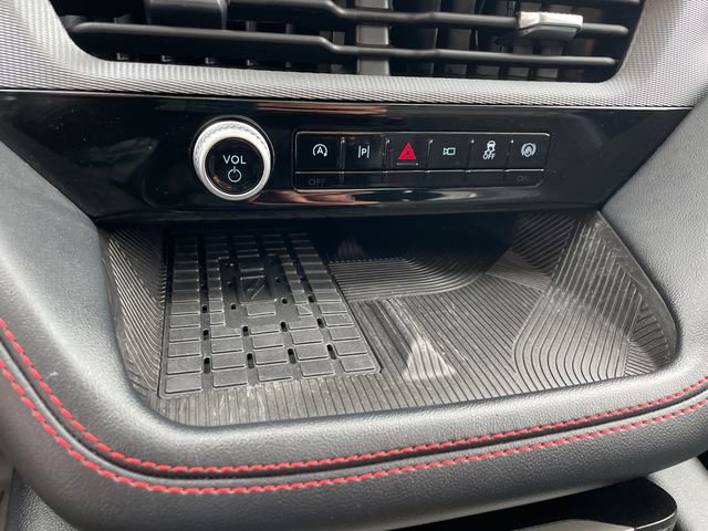 Certified 2025 Ford Explorer ST-Line w/ ST-Line Street Pack image 36