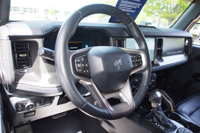 Certified 2025 Ford Bronco Badlands AWD/4WD image 15