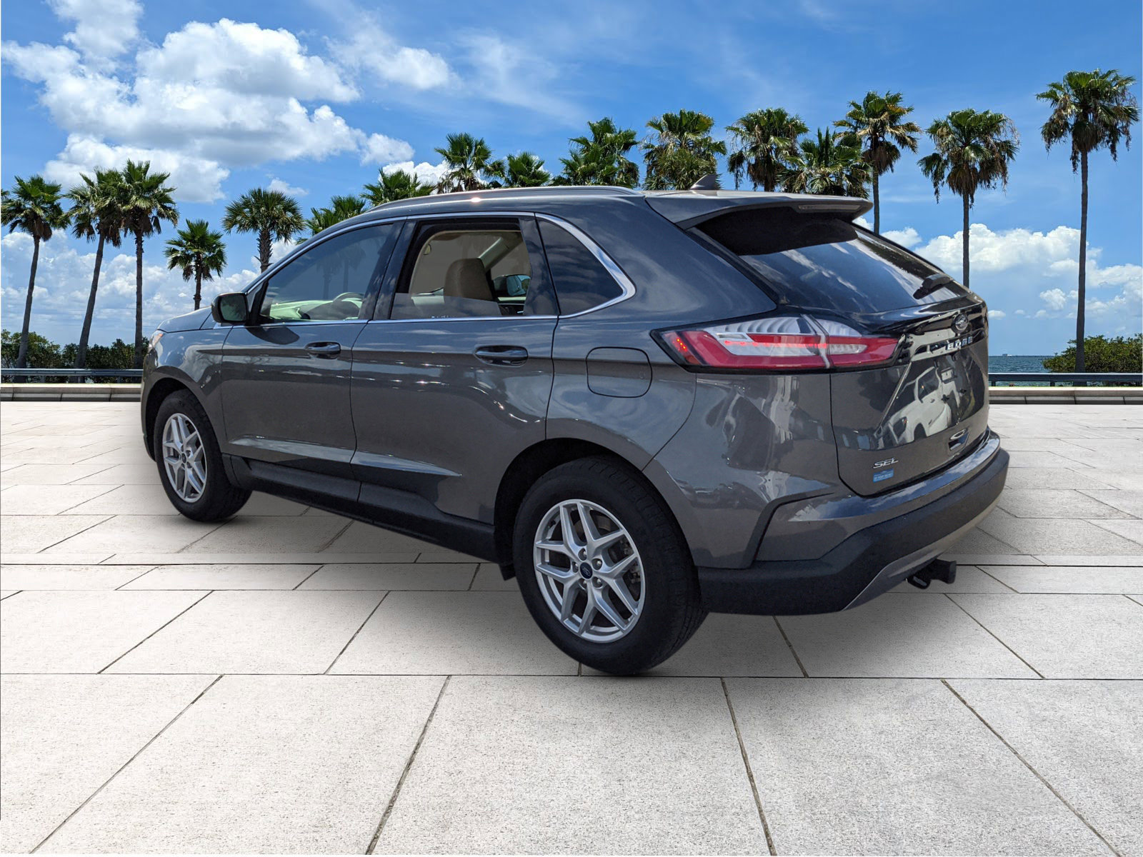 Certified 2022 Ford Edge SEL image 6