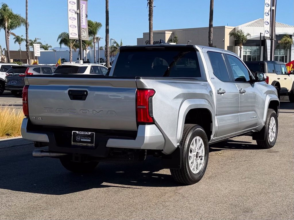 Used 2026 Toyota Tacoma SR5 AWD/4WD image 8