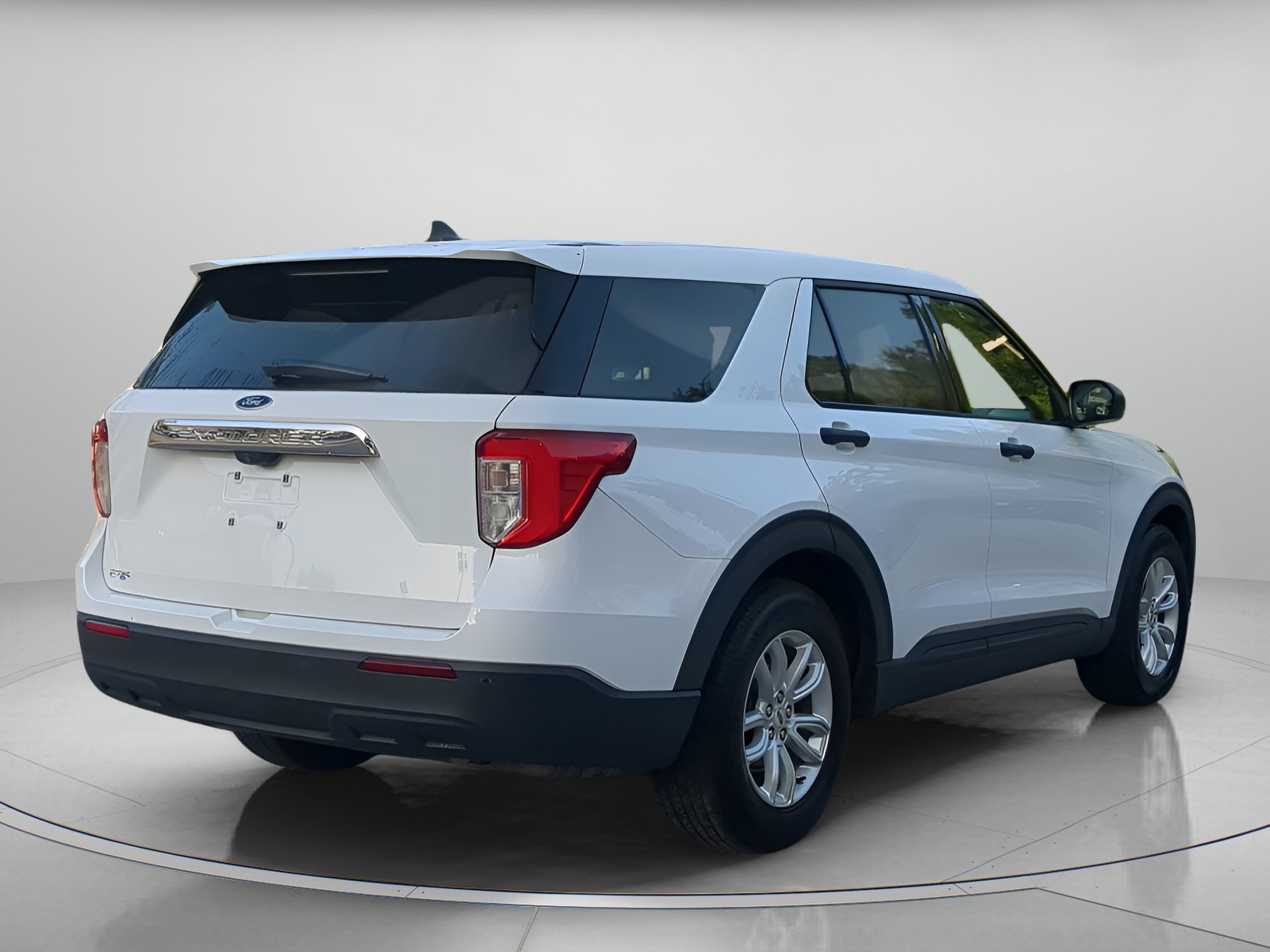 Certified 2021 Ford Explorer 2WD image 40
