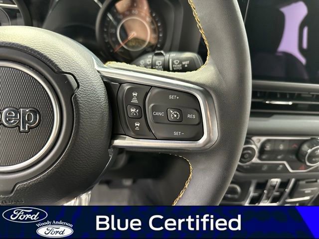 Used 2024 Jeep Wrangler Unlimited Sahara w/ Technology Group image 12