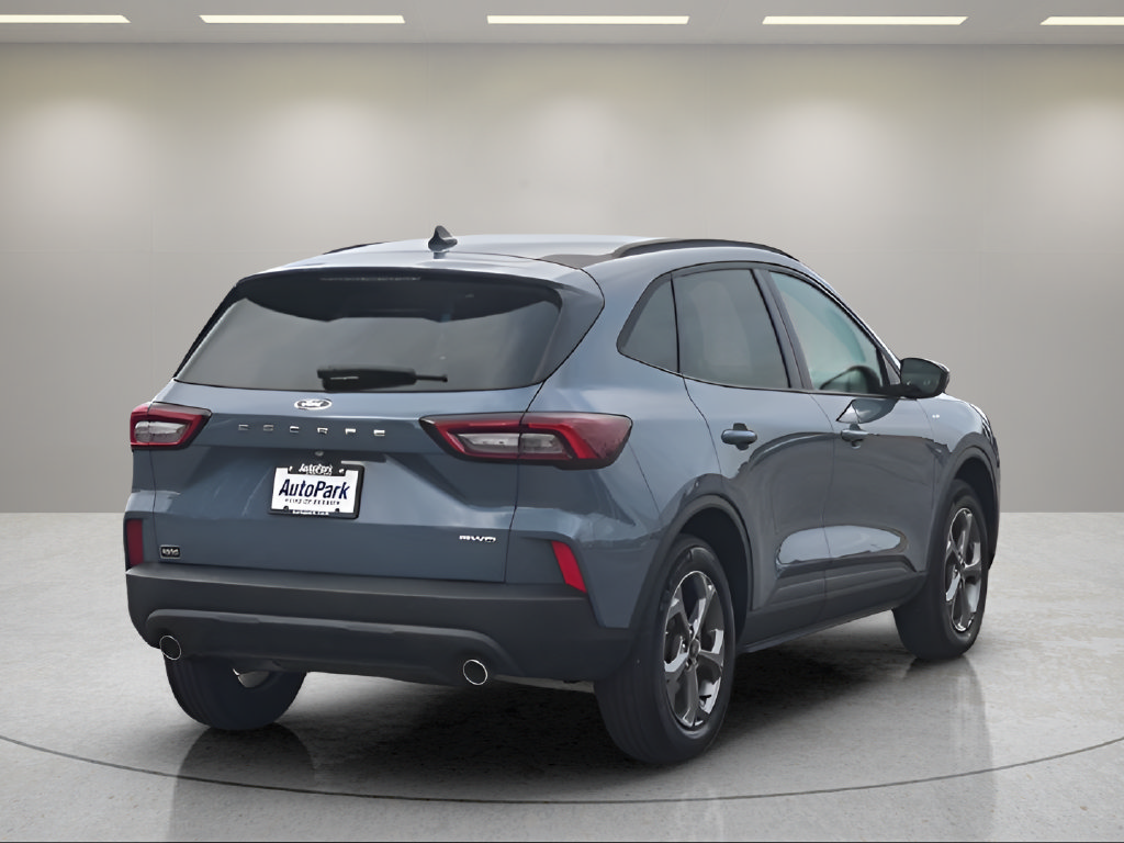 Certified 2025 Ford Escape ST-Line Select AWD/4WD image 8