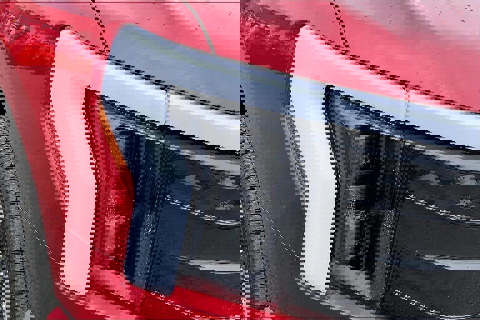 Certified 2025 Ford F150 Lightning Platinum image 27