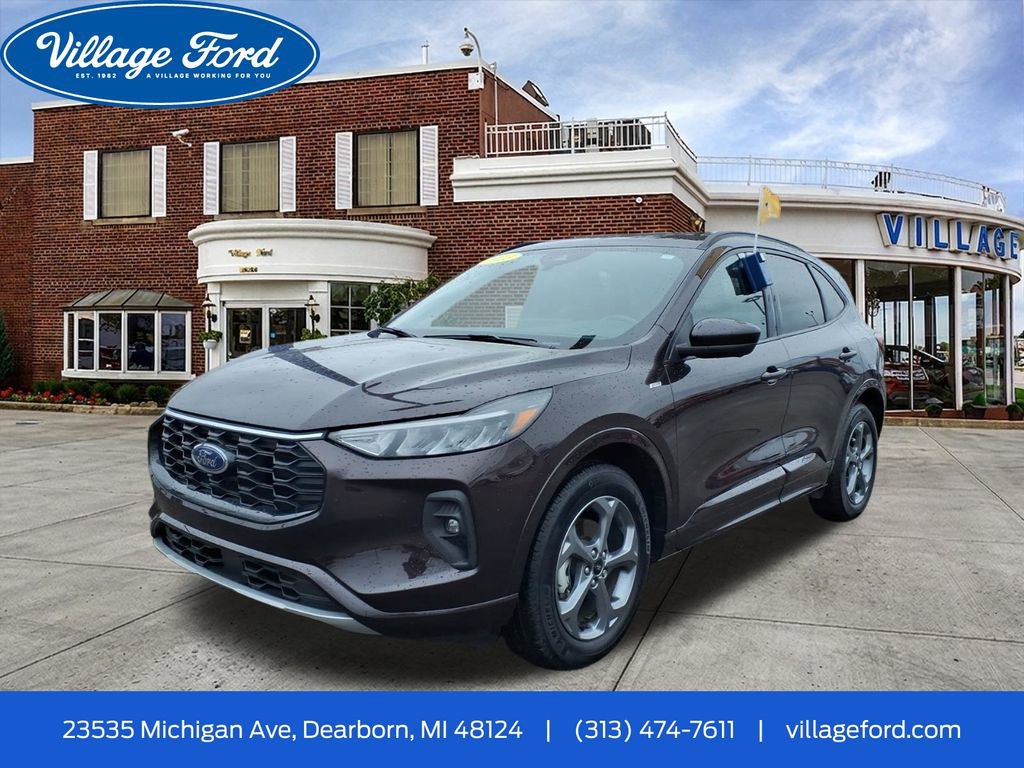 Certified 2023 Ford Escape ST-Line Select w/ Tech Pack #2