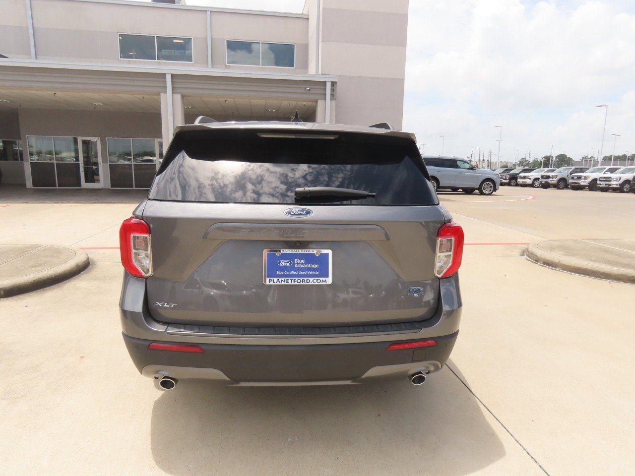 Certified 2023 Ford Explorer XLT w/ Equipment Group 202A RWD image 11