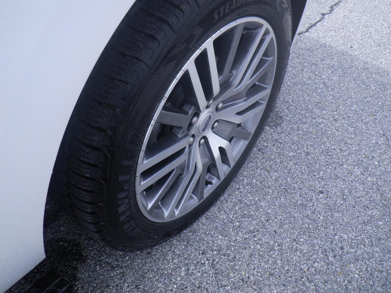 Certified 2023 Ford Expedition Platinum AWD/4WD image 9