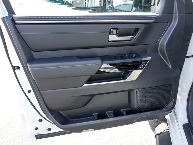 Used 2026 Toyota Tundra Limited AWD/4WD image 31