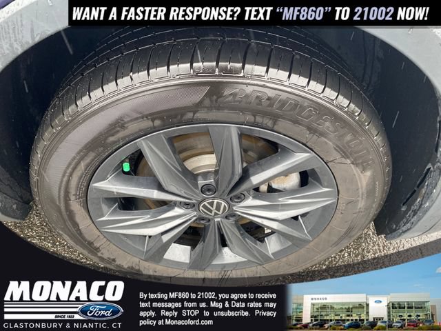 Used 2024 Volkswagen Tiguan SE w/ Panoramic Sunroof Package AWD/4WD image 10
