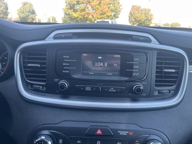 Used 2016 Kia Sorento LX image 20