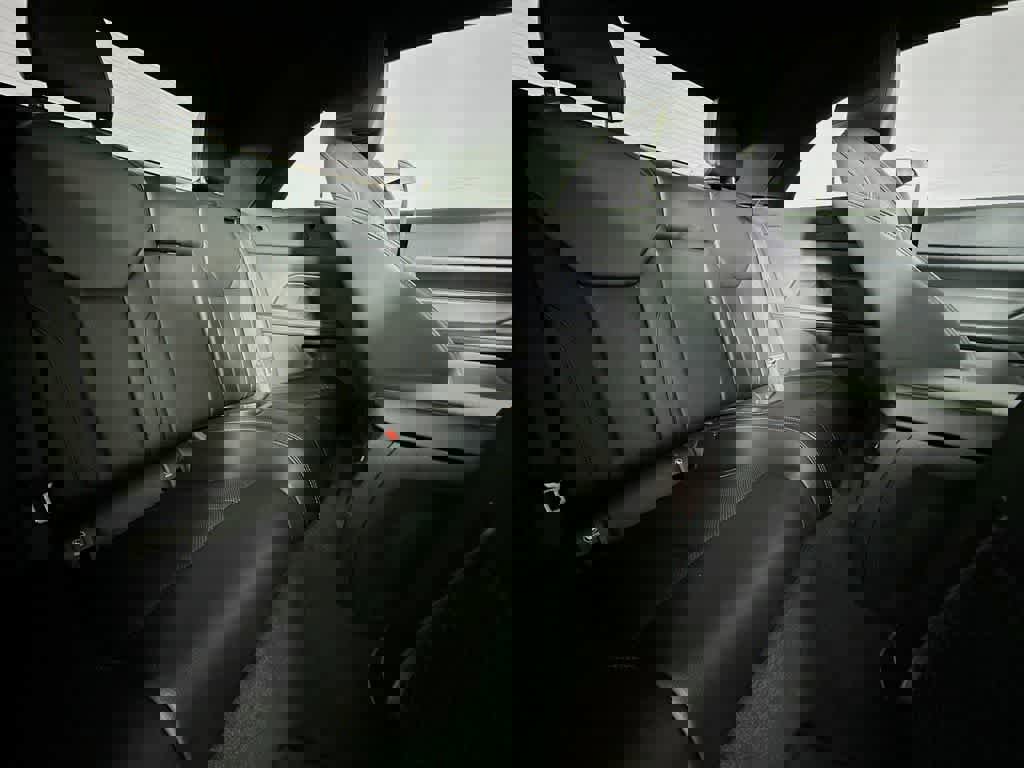 Used 2022 BMW 430i Convertible image 30