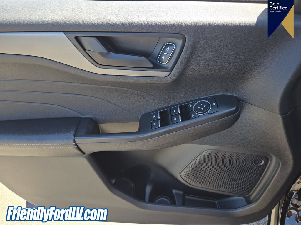 Certified 2025 Ford Escape Active FWD image 19