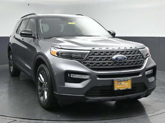 Certified 2023 Ford Explorer XLT w/ Equipment Group 202A