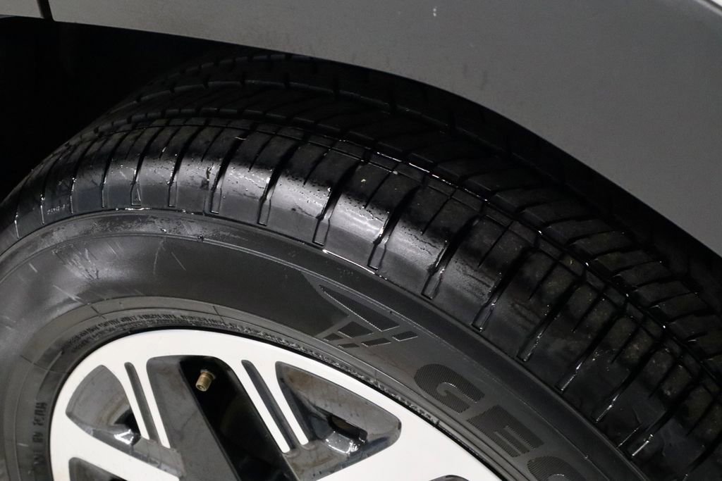 Used 2025 Subaru Forester Premium image 21