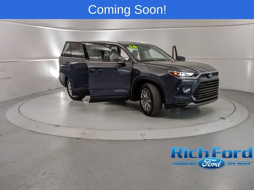 Used 2024 Toyota Grand Highlander Platinum image 26