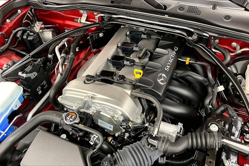 Used 2021 MAZDA MX-5 Miata RF Grand Touring RWD image 29